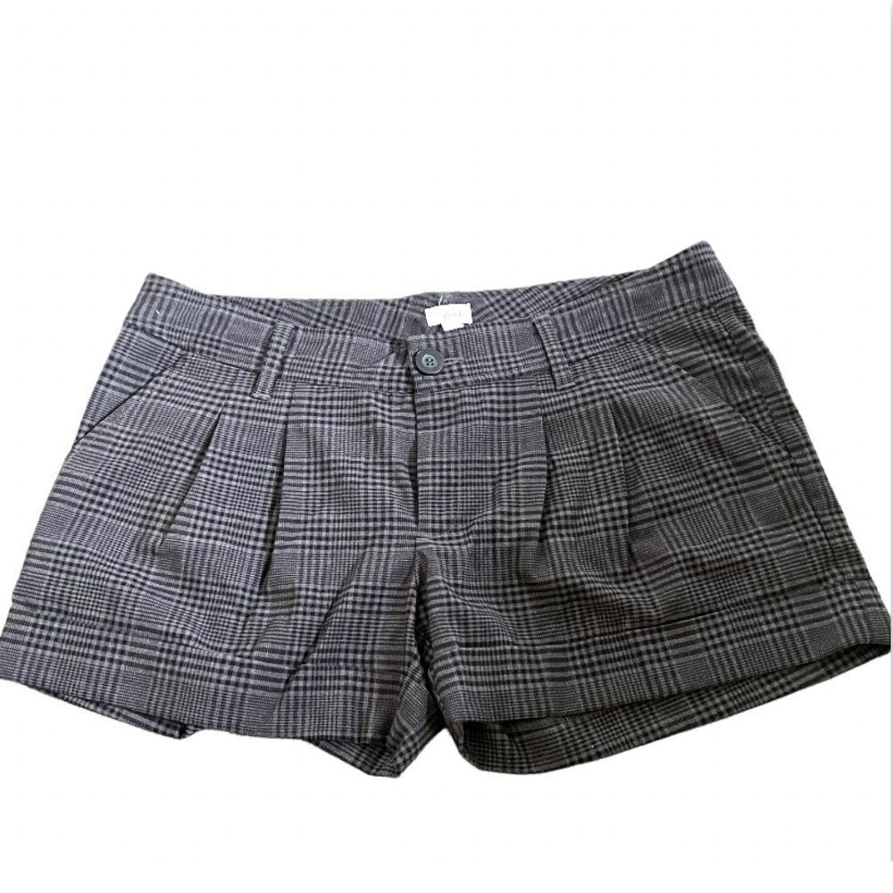 Frenchi plaid grey shorts